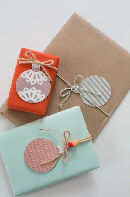 9 free, fabulous printable gift tags to top off your Christmas gifts