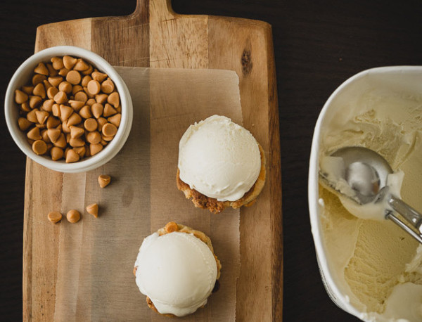 Best Ice Cream Sandwich Recipes: Butterscotch Chip Ice Cream Sandwiches