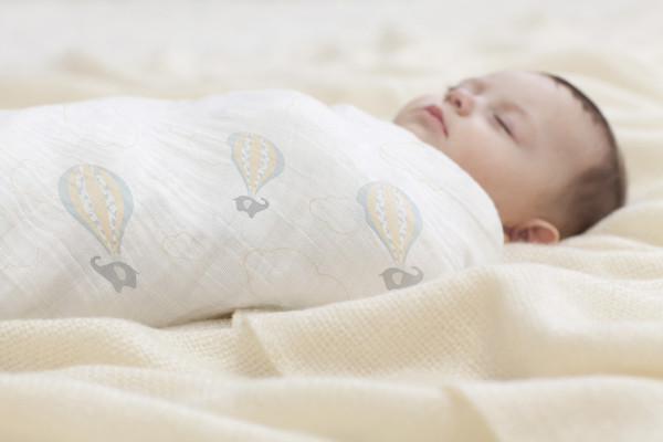 Organic swaddle blanket | Cool Mom Picks