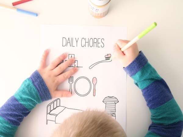 Free printable chore chart at Momtastic | Cool Mom Picks