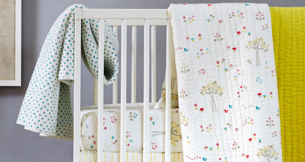Little Auggie gender neutral crib bedding | Cool Mom Picks