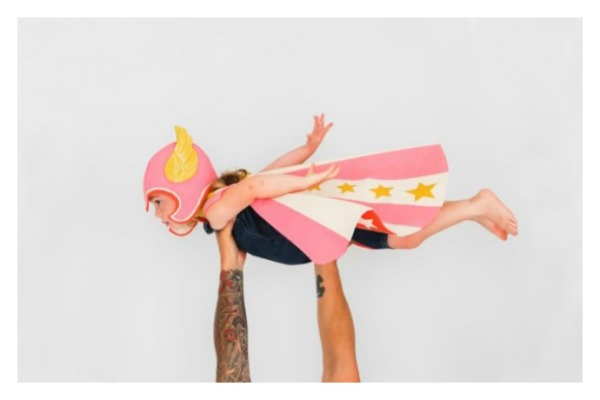 Superhero cape set by Lovelane