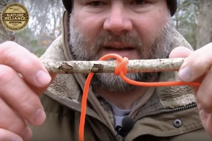 Videos that teach kids to tie knots: 5 Useful Knots by Nature Reliance