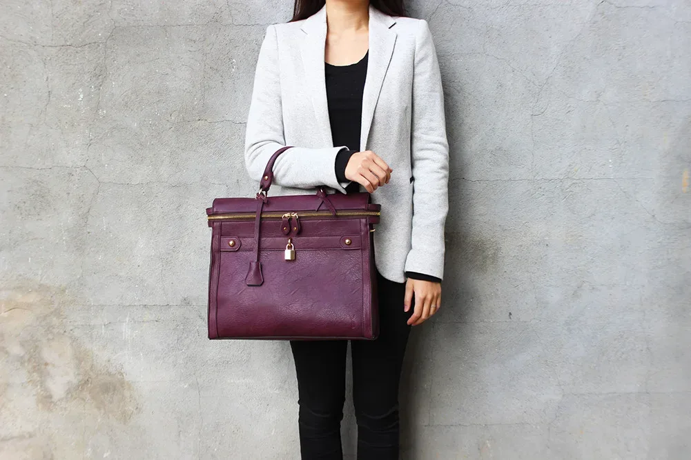 We love that each purchase of an Angela & Roi bag gives back to charity