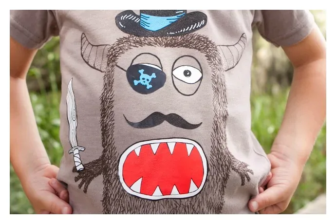 Creatures & Features customizable t-shirt kits