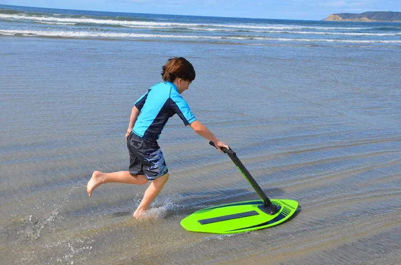 Get a handle on skimboarding with the D6 Surfskimmer