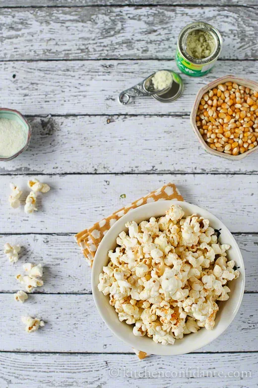 Sweet and spicy popcorn recipe for Oscars night