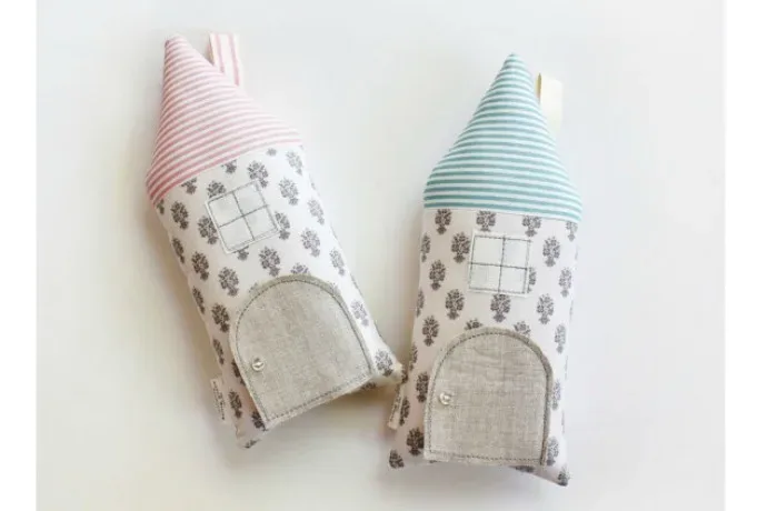 Handmade tooth fairy gifts: Gorgeous handmade pillows by Applewhite on Etsy