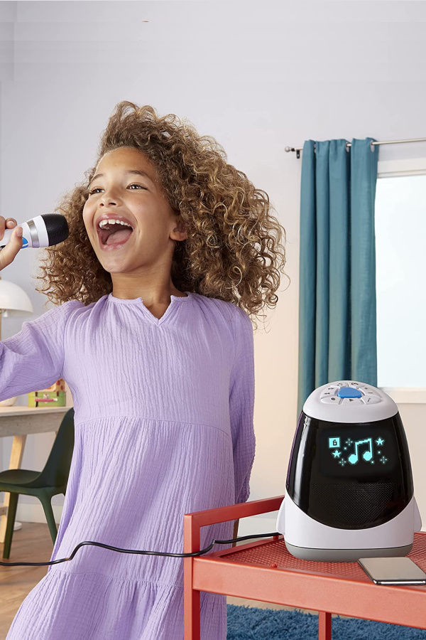 Little Tikes karaoke machine | The coolest gifts for 6 year olds