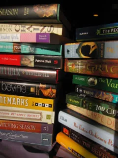 Books for kids who love Twilight (and the moms that love them... and Twilight)