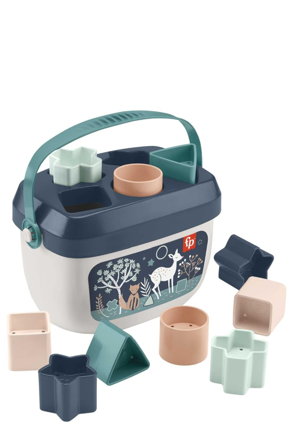 Best gifts for one-year-olds: Fisher-Price makes a pretty and super affordable sorting block set