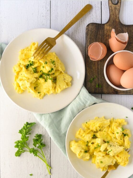 Perfect Fluffy Scrambled Eggs Technique (recipe & tips)