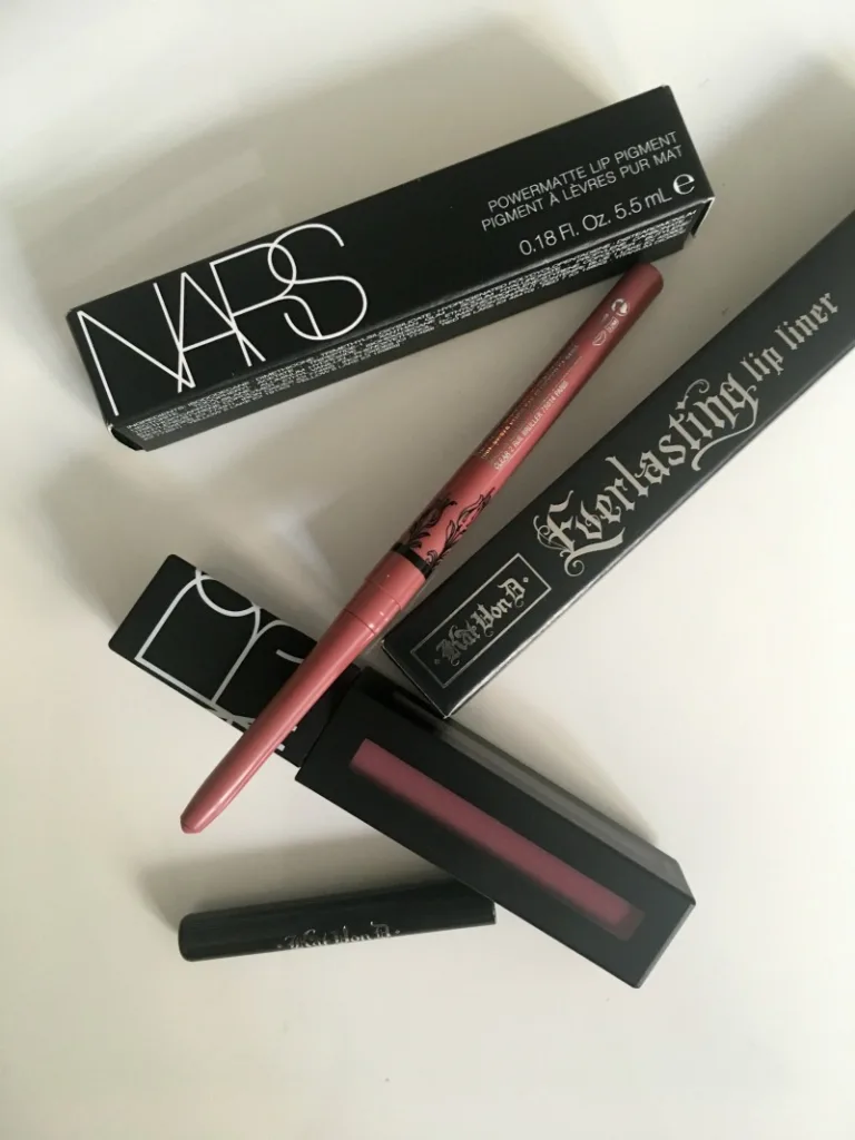 Great products for long wearing berry lips: Nars Powermatte lip color, and Kat Von D Everlasting Lip Liner