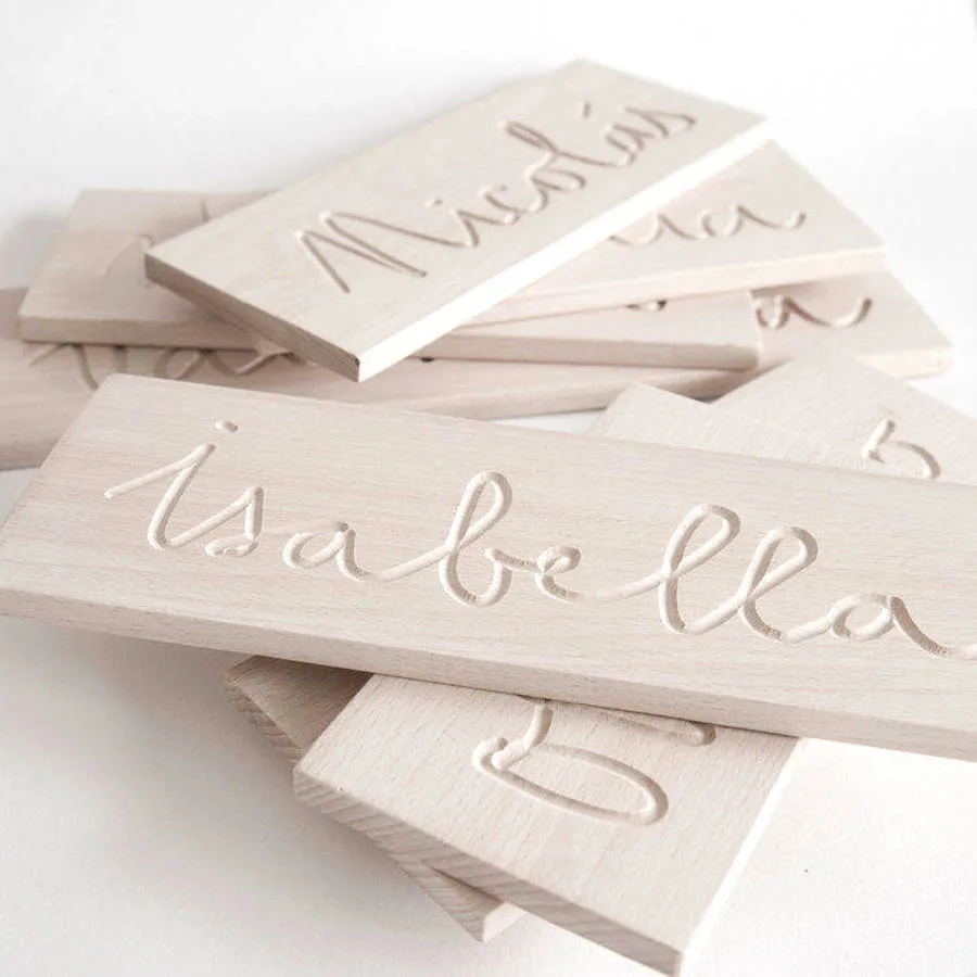 Handwriting resources for kids: Handmade custom tracing board, by ALETAkids