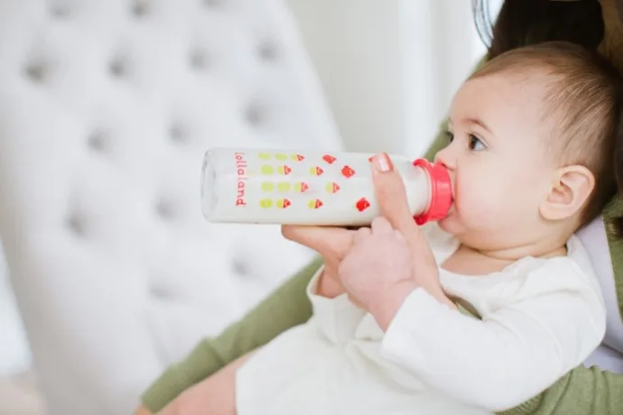 modern glass baby bottles from lollaland