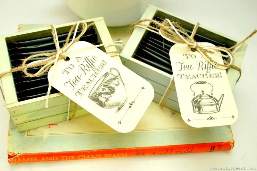 Teacher appreciation gifts: Printable Tea Tag by Silly Pearl