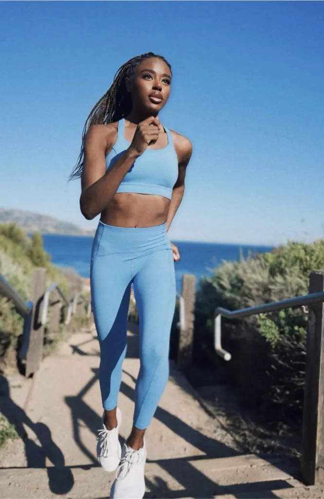 Studio Luxe high-waist leggings with pockets! In gorgeous colors and on sale 