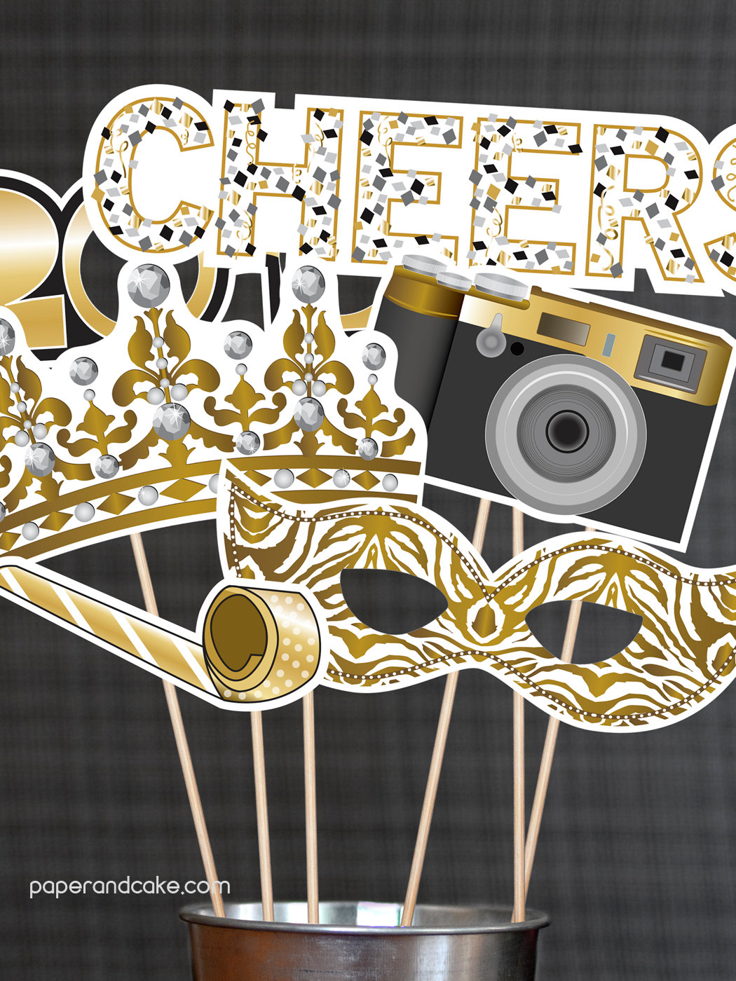 Printable 2017 New Year's Eve Photo Booth Printables (Paper and Cake on Etsy)