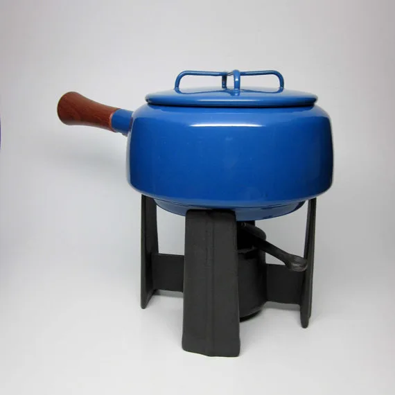 Swear to Mod: Amazing mid-century vintage shop on Etsy with an extra reason to shop there