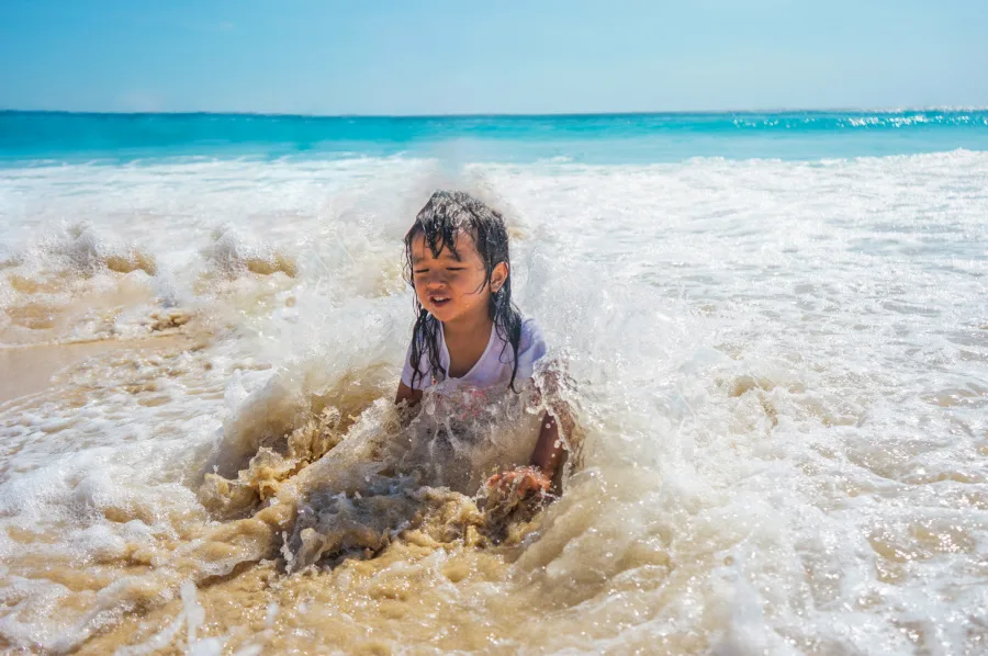 Help stop the progression of sunburn with Theraderm Cool Skin