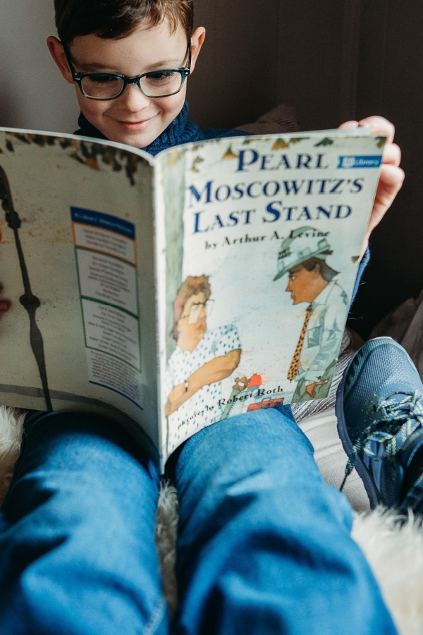 Free monthly subscription of Jewish books for kids 0-12 from PJ Library | Best Hanukkah gifts of 2022