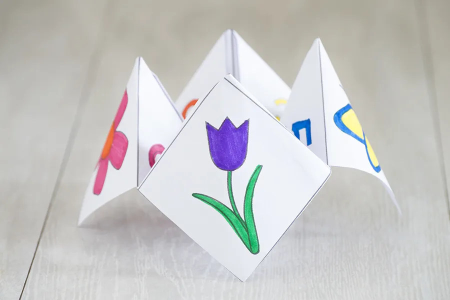 Handmade Mother's Day cards from the kids: Cootie Catcher at Homan at Home