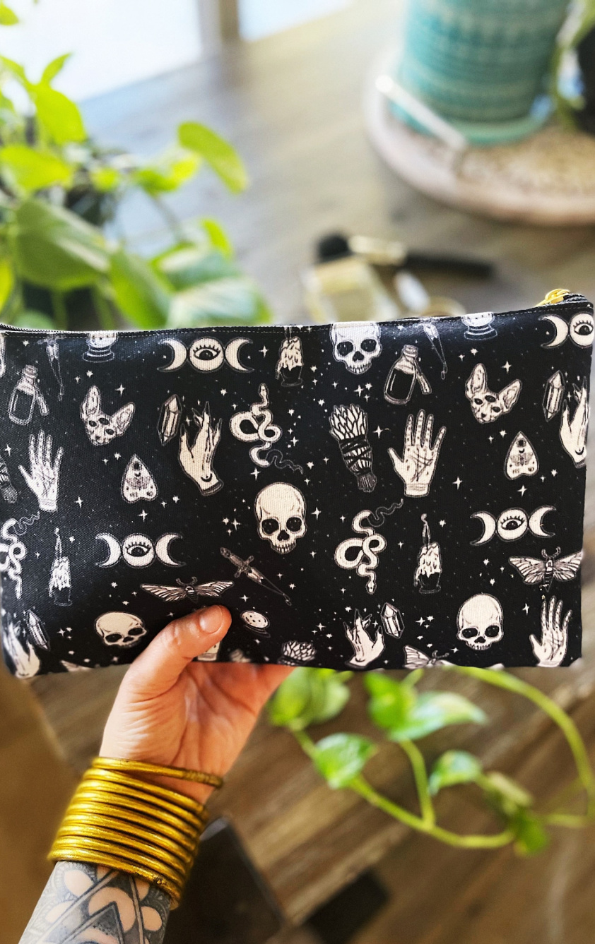 Zip Pouch with Funky Pattern (The Pine Torch, Etsy)