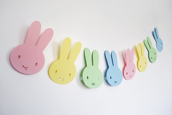 5 free Easter printables you can have ready for Sunday. Each one gorgeous.