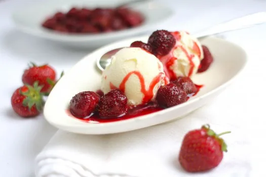 Roasted Strawberry Sundae
