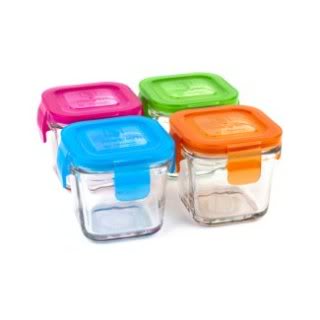 New glass baby food containers make it easy to wean off the plastic