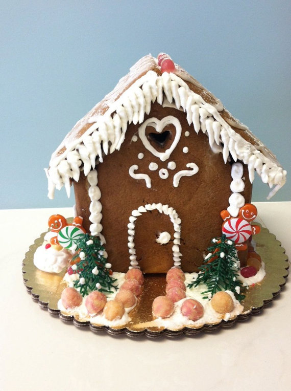 allergen-free gingerbread house | cool mom picks