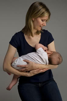 Momzelle Organic Nursing Tops – Breastfeeding Made Easy