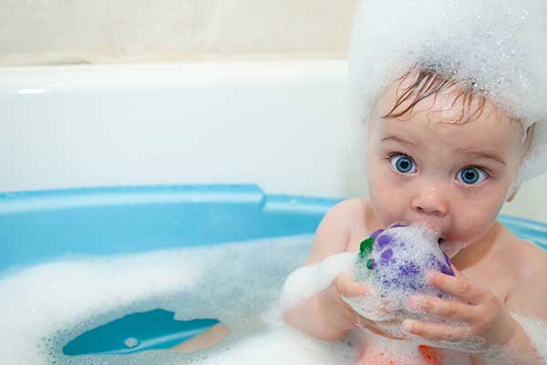 6 non-toxic shampoos for babies and kids we can’t live without, in every price range.