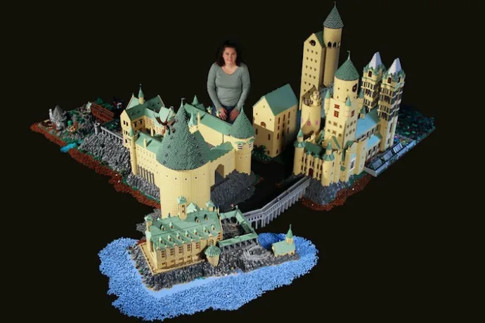 LEGO Hogwarts made by Alice Finch