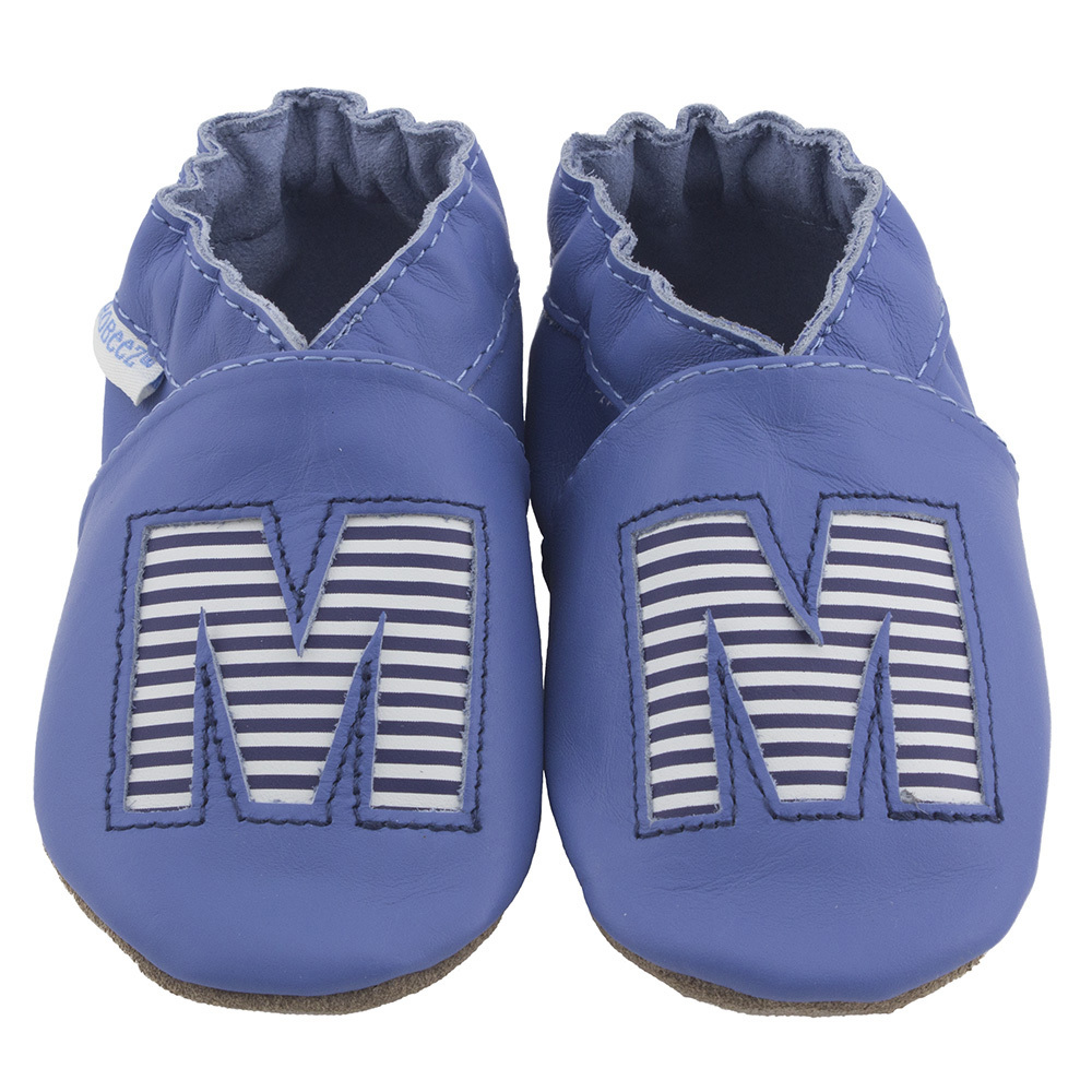 New monogrammed baby shoes from Robeez. This time it’s personal.