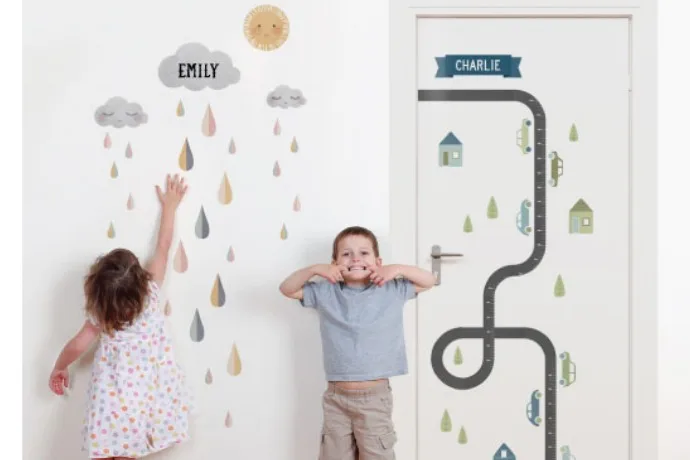 Personalized growth charts for kids from Tinyme: Oh the cuteness.