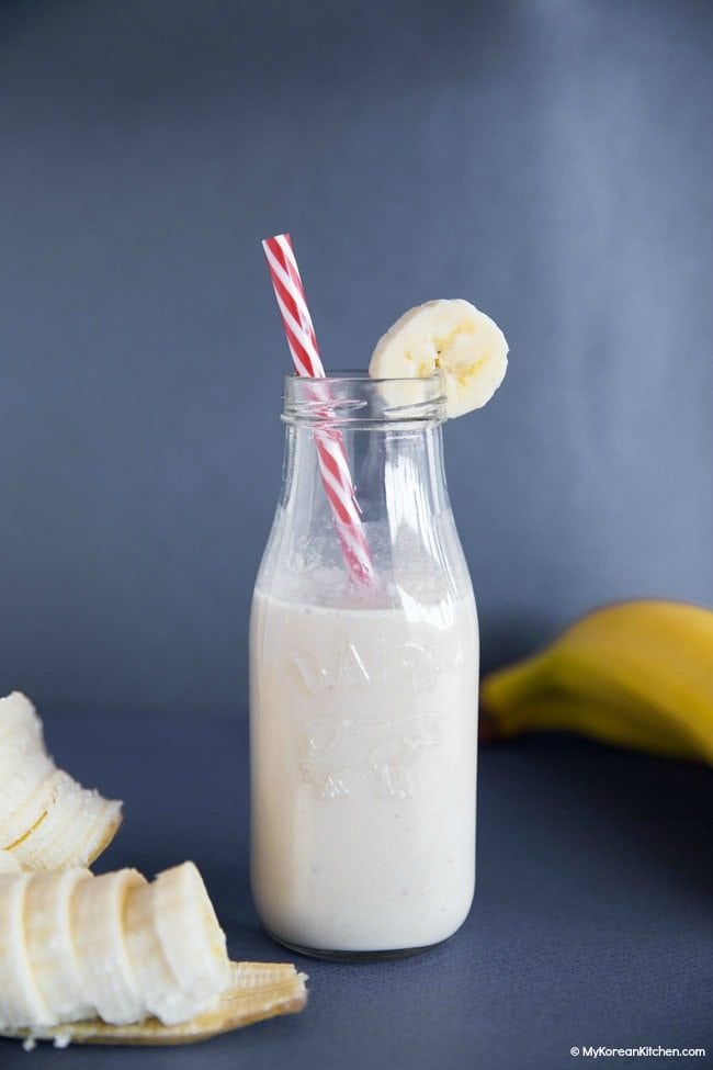 Kitchen projects to do with kids: Make a homemade milk bar with Korean banana milk from My Korean Kitchen