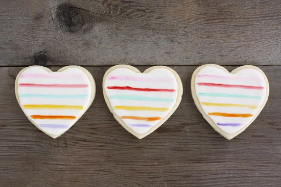 Homemade Valentine's Day food gifts: Painted heart sugar cookies | Minted.com