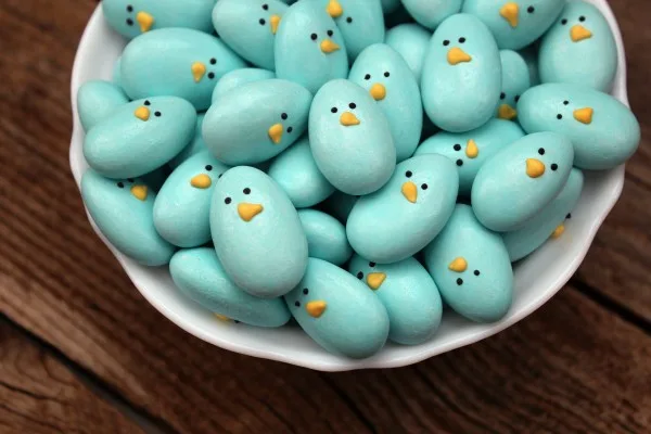 5 ridiculously adorable and remarkably easy DIY Easter treats we can’t resist.