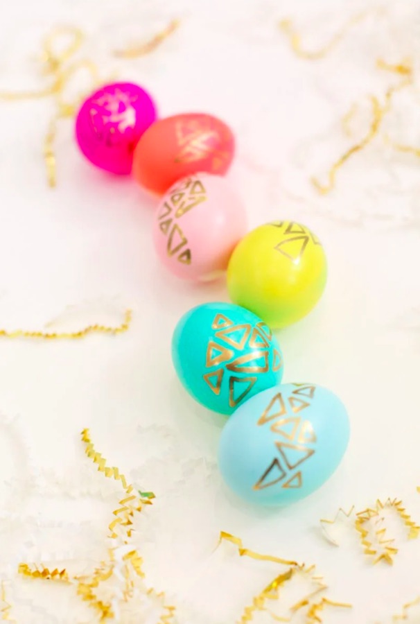 Metallic painted Easter egg decorating idea by Lovely Indeed
