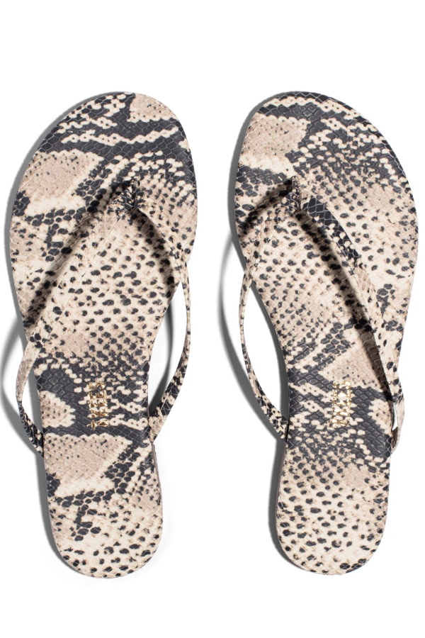 TKEES sandals in sand snake are a way to dress up summer clothes, and perfect for travel! 
