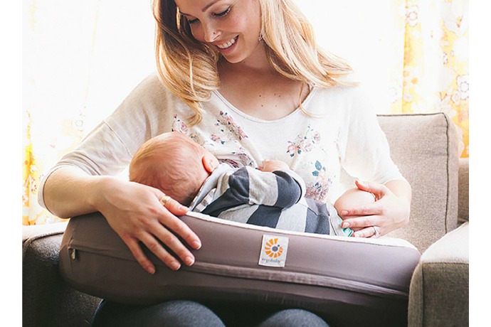 Ergobaby launches a nursing pillow which could be a game-changer for achy backs everywhere.