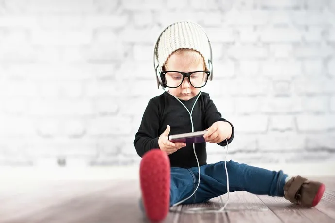 Totspot lets you buy and sell clothes for your whole family, right on your smart phone