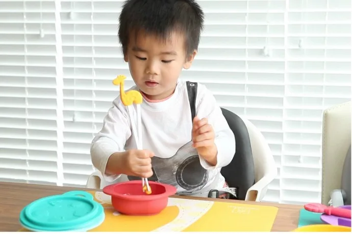 The world’s cutest tableware for kids: We have a contender!