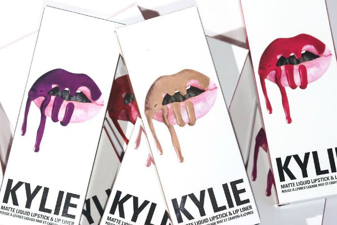 An honest review of Kylie Lip Kits and Glosses from the rare person who did not get them for free.