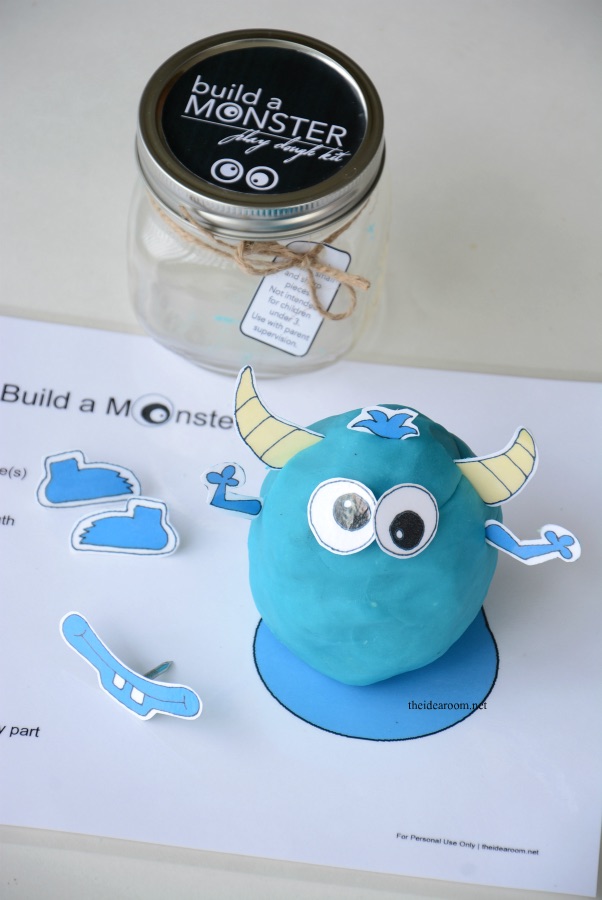 Halloween party printables: Build a Monster Game | The Idea Room