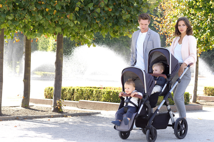 3 new luxury double strollers that every trust fund baby will adore. (The rest of us can just covet from afar.)