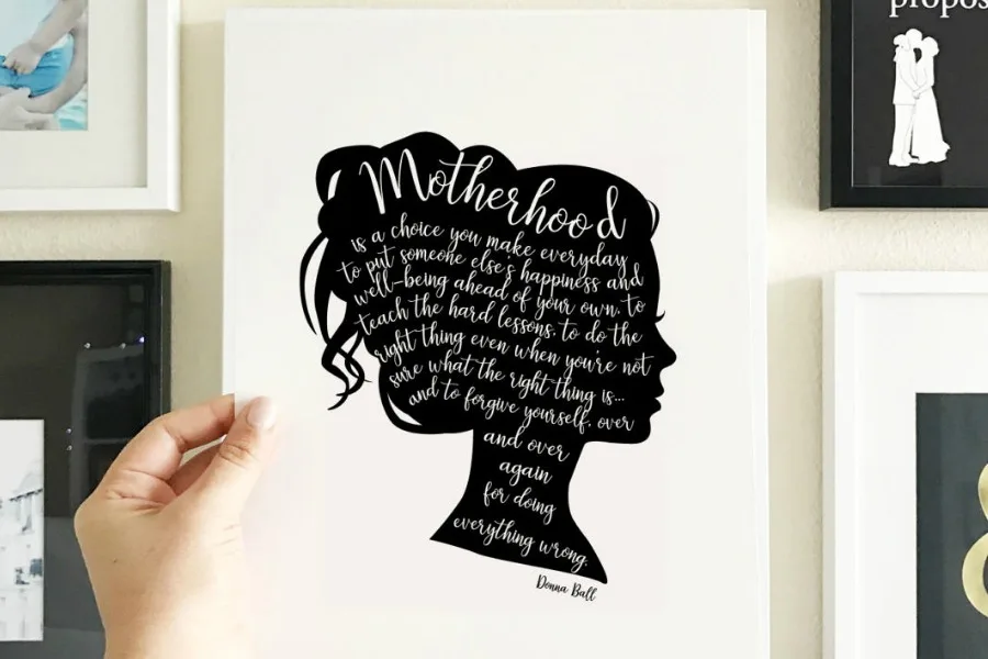 The most fabulous indie Mother's Day gifts that support women makers: Silhouette art from Le Papier Studio