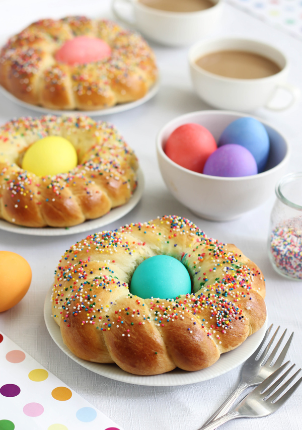 Last-minute Easter ideas: Italian Easter Bread by Sprinkle Bakes