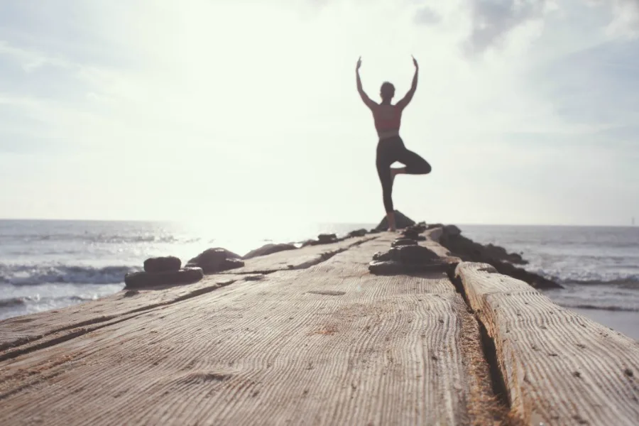 How to get started with yoga when you feel like the last person to try it: 6 easy tips to help